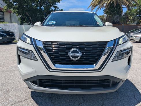 Used 2023 Nissan Rogue SV FWD image 9
