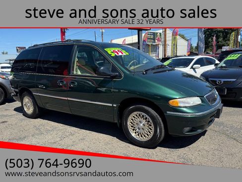 Used 1997 Chrysler Town & Country LXi image 1