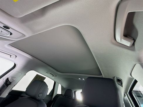 Certified 2023 Audi e-tron Premium Plus w/ Premium Plus Package image 23