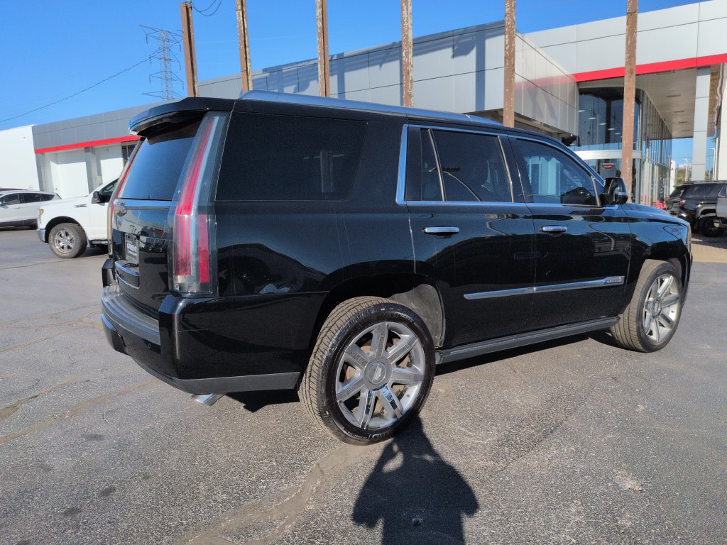Used 2016 Cadillac Escalade Premium AWD/4WD image 6