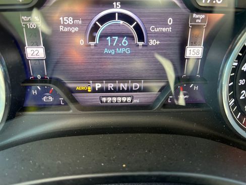 Used 2021 RAM 1500 Laramie AWD/4WD image 25
