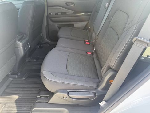 New 2026 Nissan Pathfinder SV AWD/4WD image 15