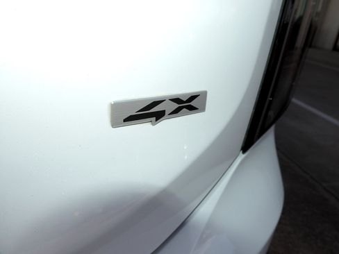 Used 2023 Kia Telluride SX Prestige AWD/4WD image 18