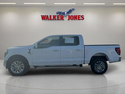 Used 2025 Ford F150 Lariat w/ Equipment Group 501A Mid image 4