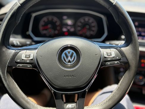 Used 2020 Volkswagen Jetta R-Line w/ R-Line Cold Weather Package FWD image 48