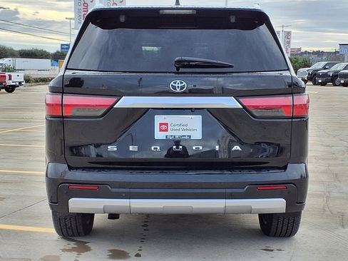 Certified 2024 Toyota Sequoia Capstone image 6