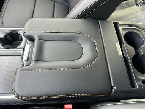 New 2026 Ford Expedition Tremor image 74