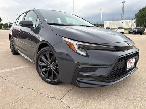 Certified 2024 Toyota Corolla SE FWD image 2