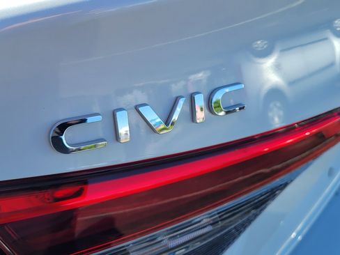 Certified 2023 Honda Civic Sport image 7