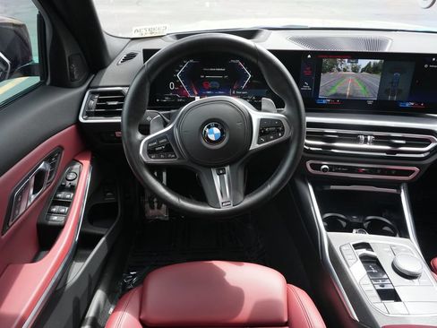 Used 2023 BMW 330i xDrive Sedan w/ M Sport Package AWD/4WD image 16