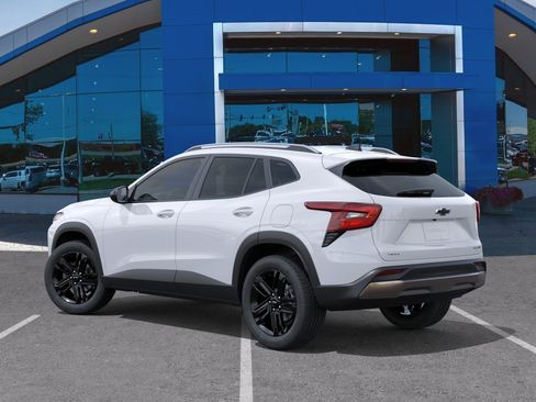 New 2026 Chevrolet Trax ACTIV FWD image 27