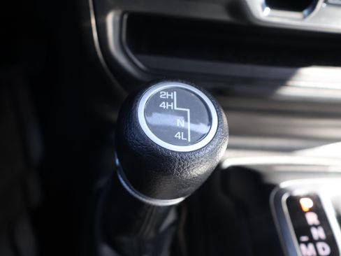 Used 2021 Jeep Wrangler Unlimited Sport AWD/4WD image 24