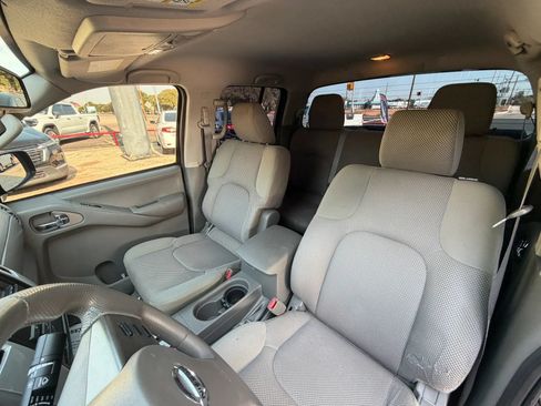 Used 2012 Nissan Frontier SV w/ SV Premium Utility Pkg RWD image 10