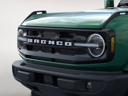 New 2025 Ford Bronco Outer Banks AWD/4WD image 19