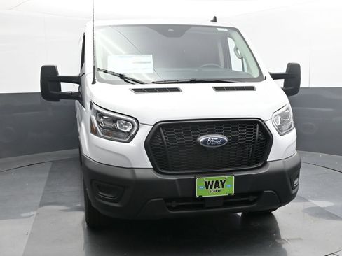 New 2025 Ford Transit 250 Low Roof image 8