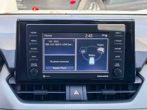 Used 2022 Toyota RAV4 XLE w/ Convenience Package image 13