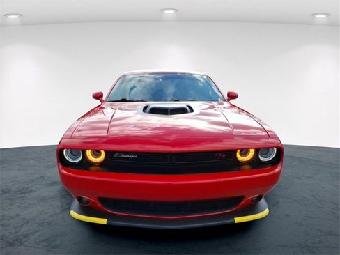 Used 2023 Dodge Challenger R/T w/ Plus Package image 20