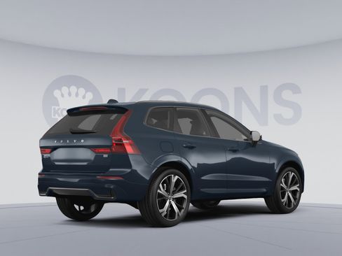 Used 2023 Volvo XC60 T8 Ultimate w/ Protection Package Premier image 4