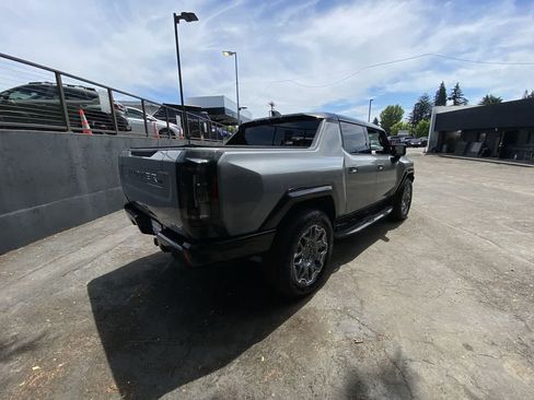 Used 2025 GMC Hummer EV 3X AWD/4WD image 6