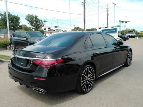Used 2023 Mercedes-Benz S 580 4MATIC Sedan w/ AMG Line image 6