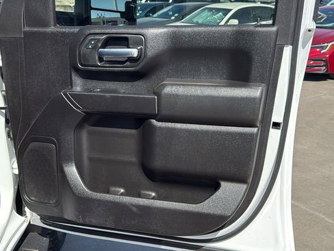 Used 2024 Chevrolet Silverado 2500 Custom w/ Custom Value Package AWD/4WD image 32