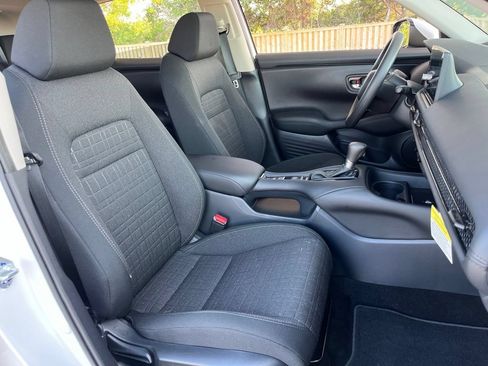 Certified 2026 Honda HR-V LX image 27