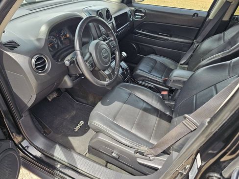 Used 2016 Jeep Patriot High Altitude AWD/4WD image 7