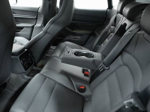 Certified 2022 Porsche Taycan 4S image 30