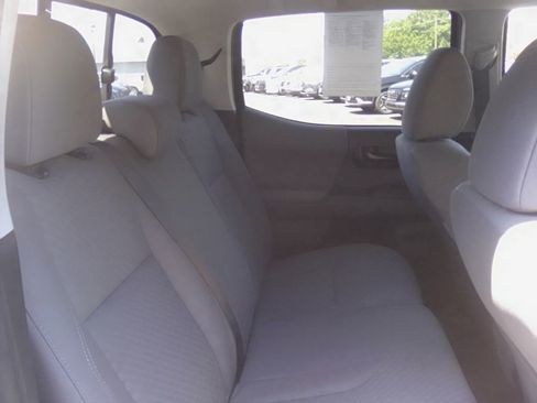 Used 2023 Toyota Tacoma SR AWD/4WD image 12