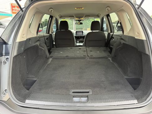 Used 2021 Nissan Rogue SV AWD/4WD image 15