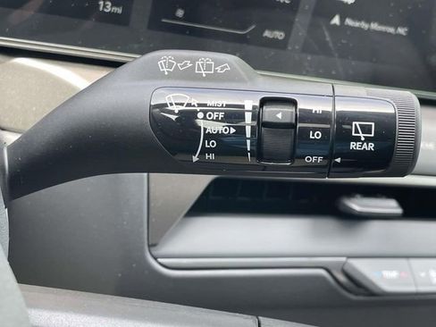 New 2026 Kia EV9 Wind AWD/4WD image 32