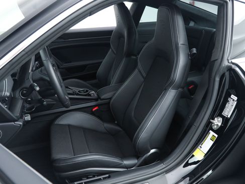 Used 2026 Porsche 911 GT3 image 22