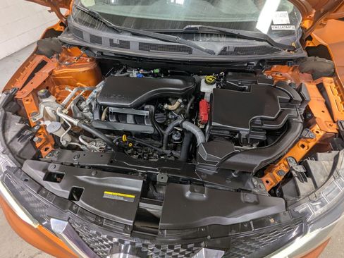 Used 2017 Nissan Rogue Sport SV w/ SV Premium Package AWD/4WD image 25