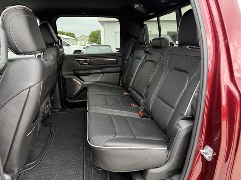 Used 2025 RAM 1500 Limited AWD/4WD image 16
