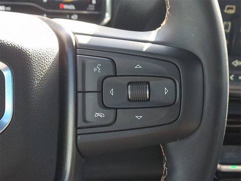 Used 2025 GMC Sierra 2500 AT4 w/ AT4 Preferred Package image 22