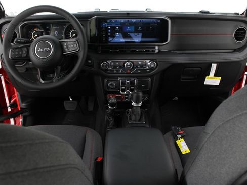 New 2026 Jeep Wrangler Unlimited Rubicon AWD/4WD image 9
