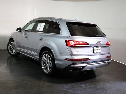 Used 2025 Audi Q7 3.0T Premium Plus AWD/4WD image 2