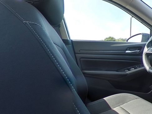 Used 2025 Nissan Altima 2.5 SV AWD/4WD image 32