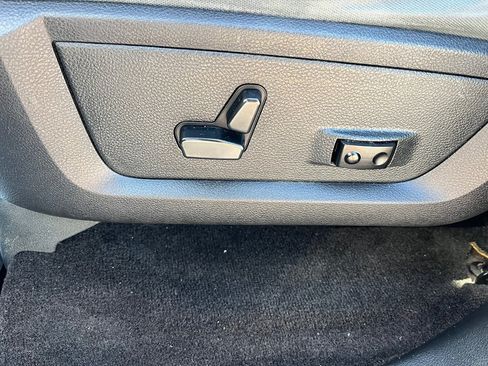 Used 2015 RAM 1500 Big Horn RWD image 25