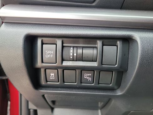 Used 2019 Subaru Crosstrek 2.0i Limited w/ Moonroof Package AWD/4WD image 20