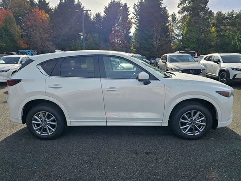 New 2025 MAZDA CX-5 AWD 2.5 S w/ Preferred Package image 4