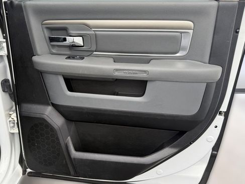 Used 2014 RAM 1500 Big Horn image 30