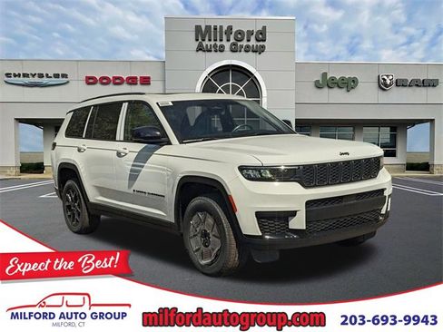 New 2025 Jeep Grand Cherokee L Altitude image 1