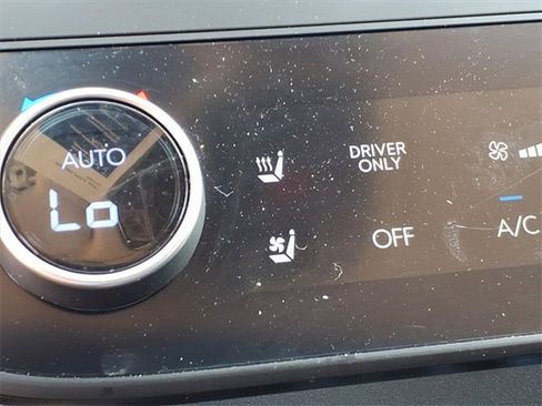 Used 2025 Hyundai Sonata Limited image 12