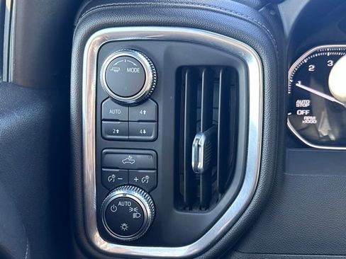 Used 2021 GMC Sierra 1500 SLE AWD/4WD image 17