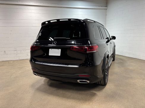 Used 2023 Mercedes-Benz GLS 450 4MATIC image 7