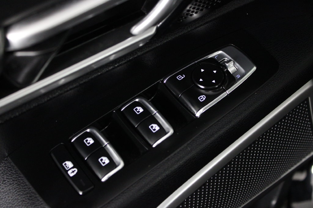 Used 2022 Kia Telluride LX FWD image 22
