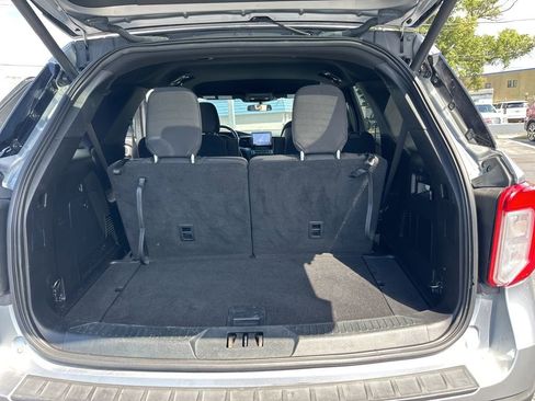 Used 2020 Ford Explorer XLT w/ Comfort Package image 24