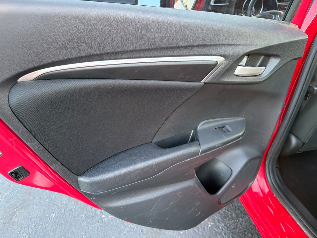 Used 2016 Honda Fit LX image 27