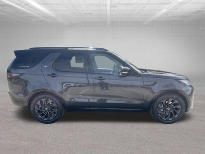 New 2026 Land Rover Discovery Dynamic SE